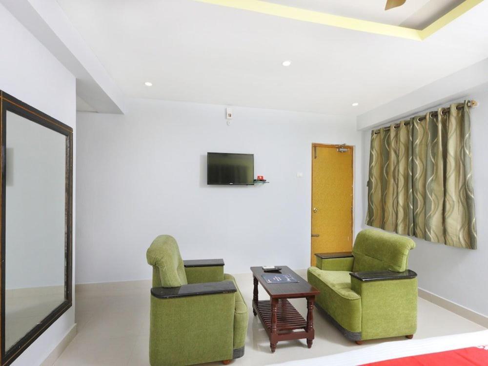 Sai Golden Rooms Tirupati Exterior foto
